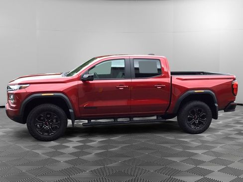 New 2025 GMC Canyon Elevation w/ Convenience Package image 4