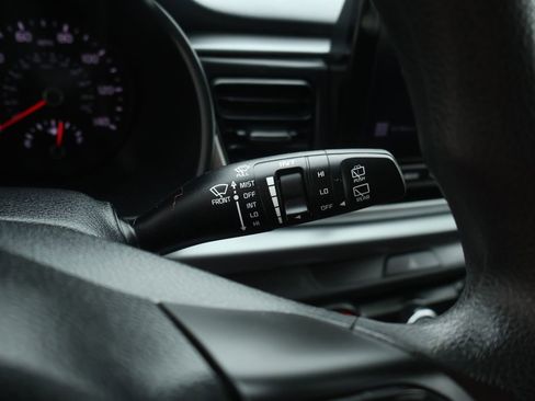 Used 2023 Kia Rio S image 28