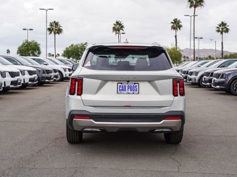 New 2026 Kia Sorento S w/ S Panoramic Sunroof Package image 6