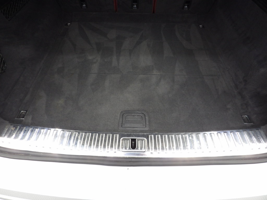 Used 2020 Audi SQ8 Prestige w/ S Sport Package AWD/4WD image 59