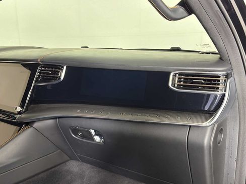 Used 2023 Jeep Grand Wagoneer Series III w/ Rear Seat Video Group 1 AWD/4WD image 13