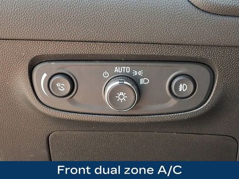 Used 2023 Buick Encore GX Select w/ Sport Touring Package AWD/4WD image 9