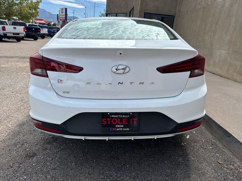 Used 2020 Hyundai Elantra SE w/ Cargo Package (C1) FWD image 10