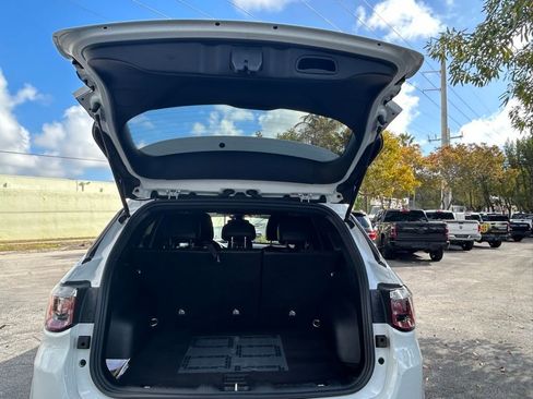 Certified 2025 Jeep Compass Latitude w/ Altitude Special Edition image 38