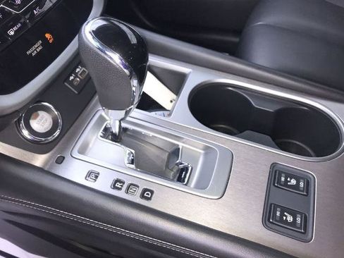 Certified 2023 Nissan Murano SV FWD image 19