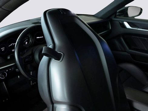 Used 2021 Porsche 911 Turbo S image 36