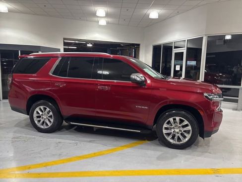 Used 2021 Chevrolet Tahoe Premier AWD/4WD image 10