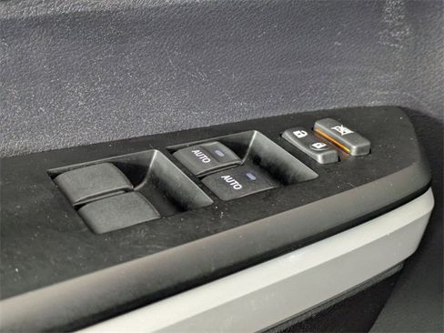 Used 2021 Toyota Tundra Limited w/ Limited Premium Package image 11