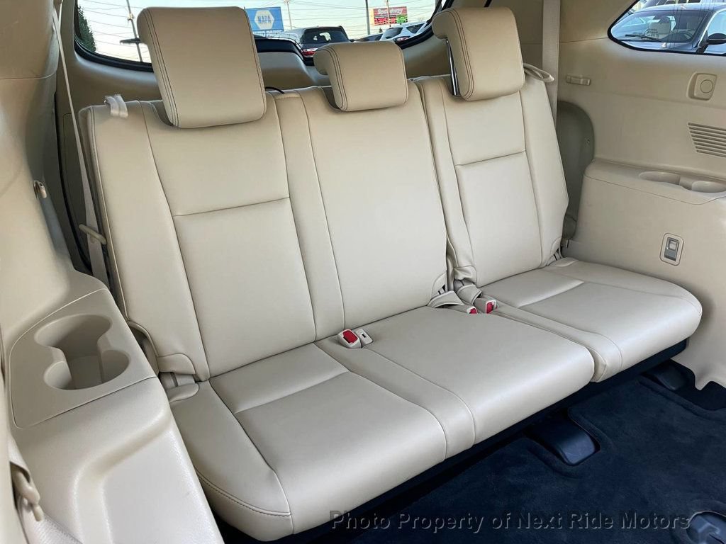 Used 2015 Toyota Highlander XLE AWD/4WD image 16