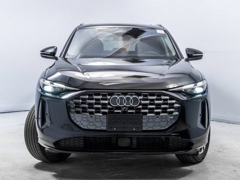 Used 2025 Audi Q5 Premium w/ Convenience Package AWD/4WD image 10