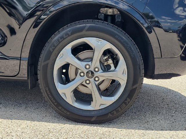Used 2023 Ford Escape ST-Line w/ Tech Pack #1 AWD/4WD image 8