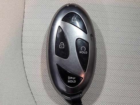 Used 2025 Hyundai Sonata SEL FWD image 32
