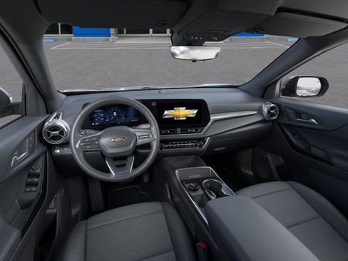 New 2026 Chevrolet Equinox LT w/ Convenience Package II FWD image 16