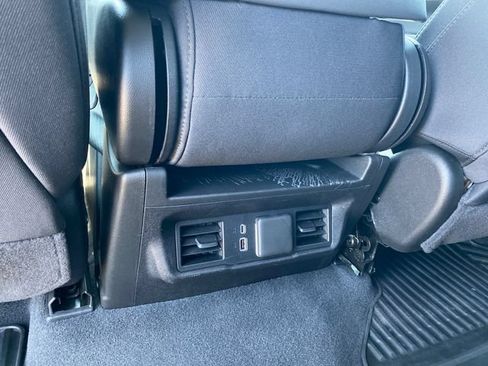 Certified 2025 Chevrolet Silverado 1500 LT AWD/4WD image 20