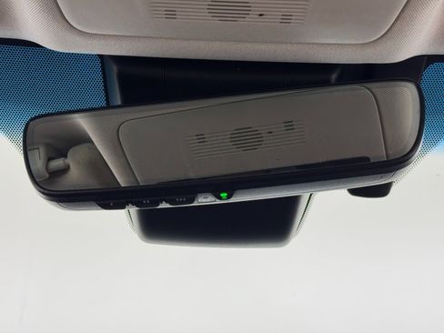 Used 2019 Lexus ES 350 w/ Luxury Package image 34