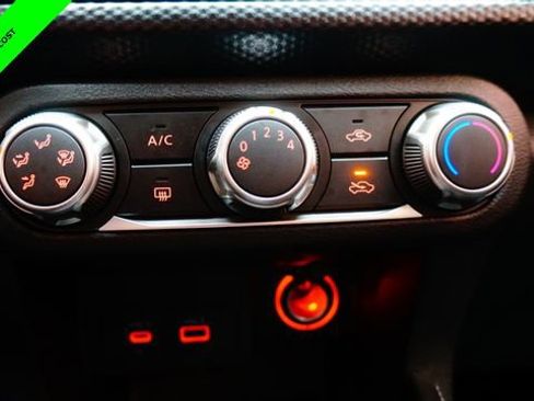 Certified 2023 Nissan Kicks SV FWD image 18