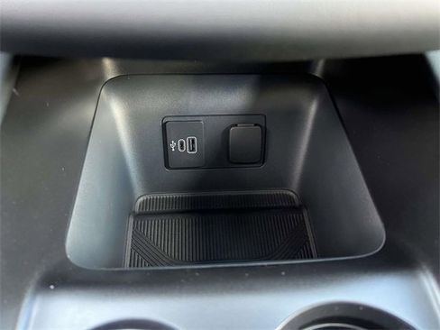 New 2026 Ford Explorer ST-Line w/ ST-Line Street Pack image 20