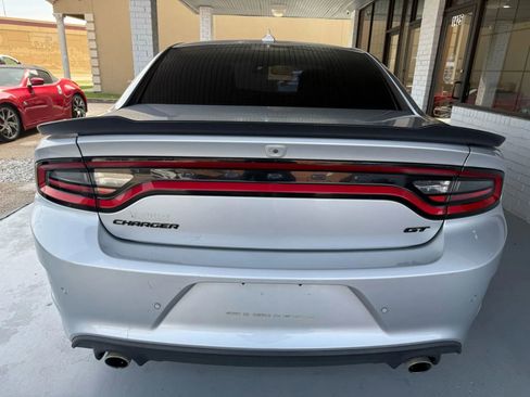 Used 2020 Dodge Charger GT w/ Blacktop Package image 4