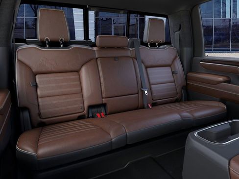 New 2026 GMC Sierra 3500 Denali Ultimate image 17