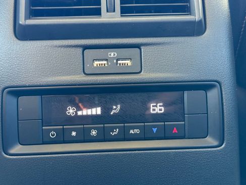 Used 2025 MAZDA CX-90 3.3 Turbo w/ Select Package image 16