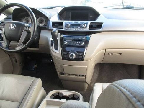 Used 2011 Honda Odyssey EX-L image 8