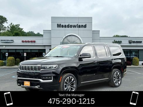 Used 2022 Jeep Grand Wagoneer Series III w/ Rear Seat Video Group 1 image 1