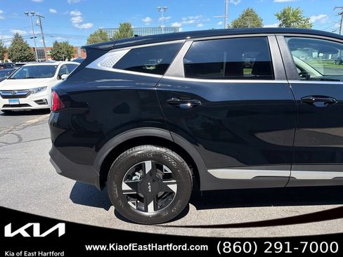 New 2026 Kia Sportage LX w/ LX Convenience Package AWD/4WD image 7