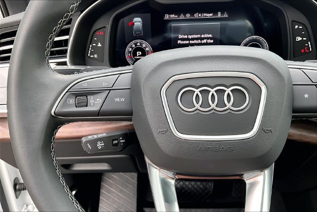 Used 2026 Audi Q7 3.0T Premium Plus AWD/4WD image 11