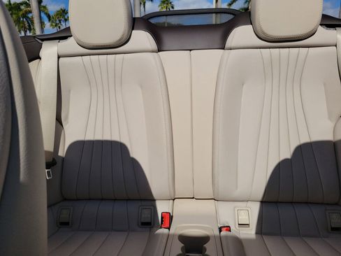 Used 2018 Mercedes-Benz E 400 4MATIC Cabriolet image 15