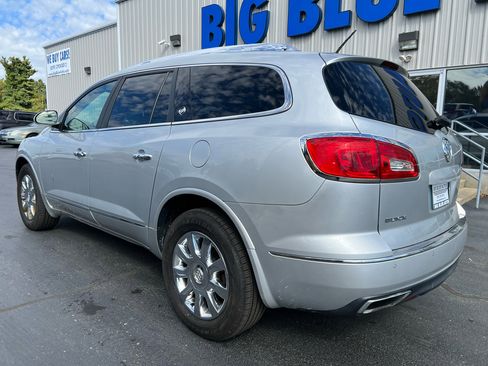 Used 2016 Buick Enclave Leather image 3