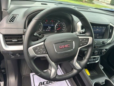 Certified 2024 GMC Terrain SLT image 20