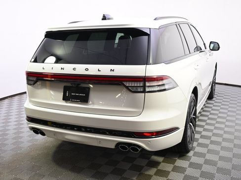 New 2026 Lincoln Aviator Black Label w/ Jet Appearance Package AWD/4WD image 6