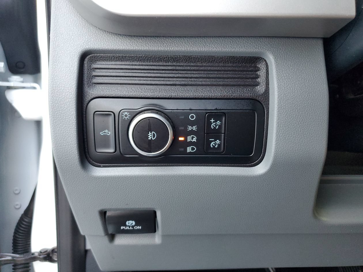 Used 2025 Ford F250 XLT AWD/4WD image 30
