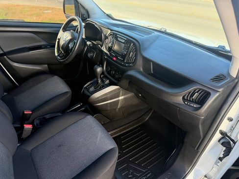 Used 2022 RAM ProMaster City Tradesman FWD image 14