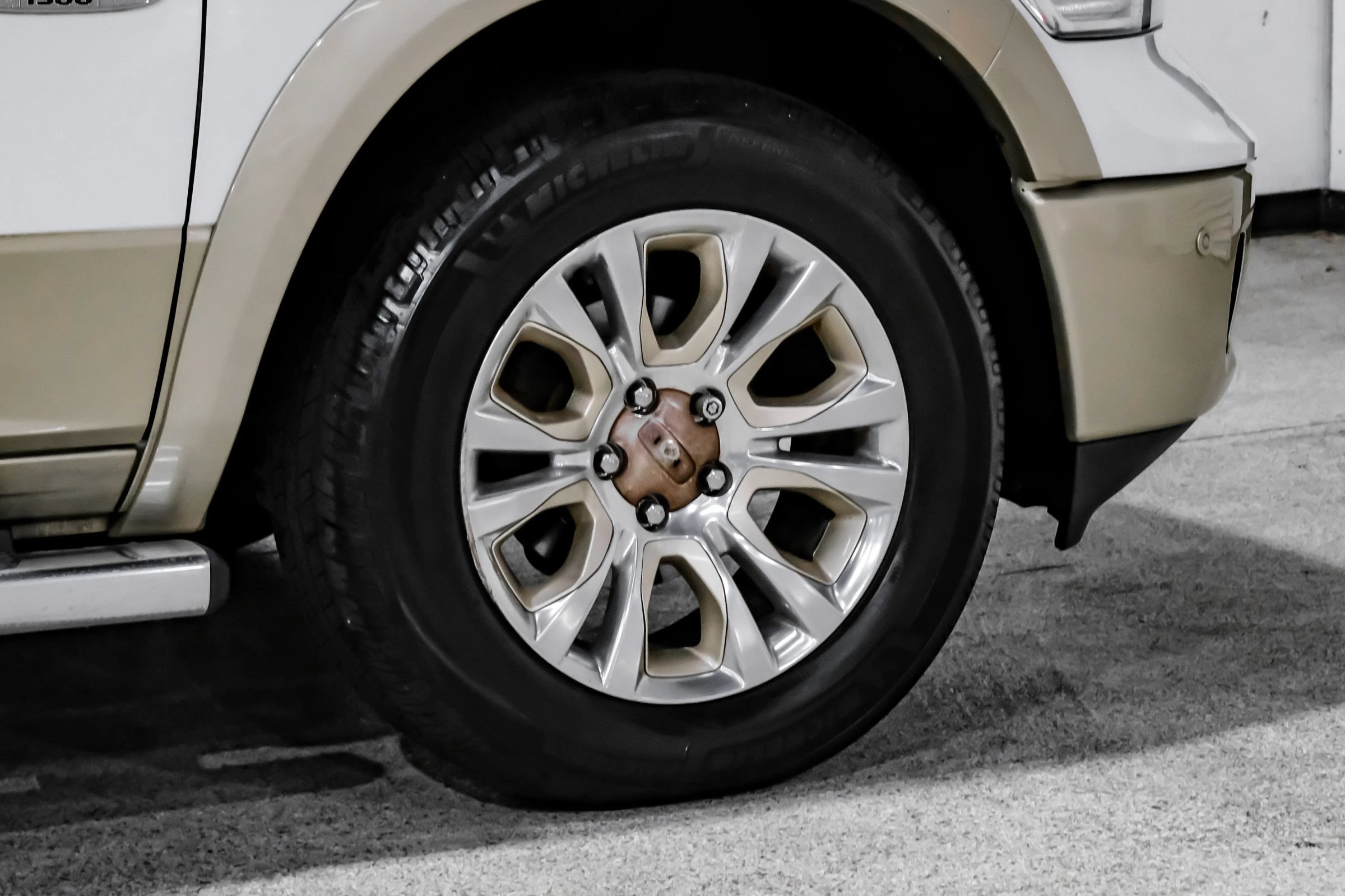 Used 2014 RAM 1500 Laramie Longhorn w/ Convenience Group AWD/4WD image 79