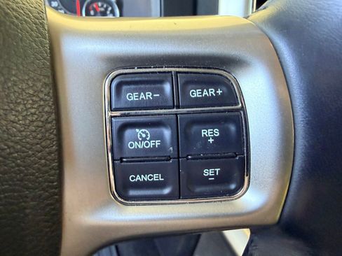 Used 2015 RAM 1500 Laramie w/ Convenience Group AWD/4WD image 17