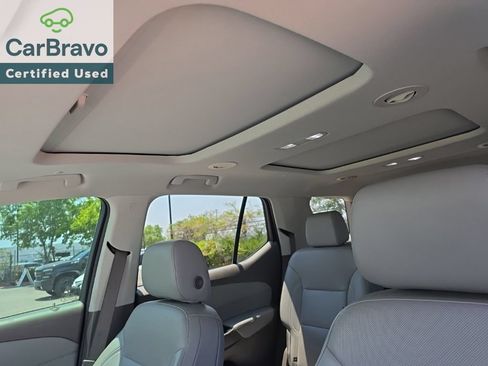 Used 2020 Chevrolet Traverse Premier w/ LPO, Blackout Package AWD/4WD image 17