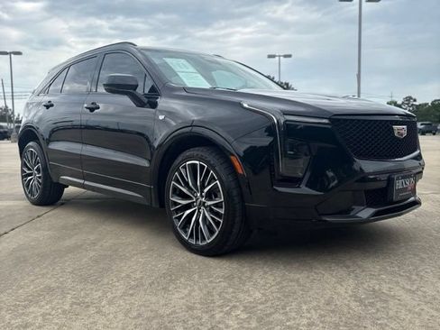 Used 2024 Cadillac XT4 Sport FWD image 8