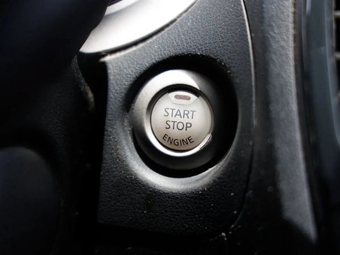 Used 2013 Nissan Juke SL w/ Sport Pkg AWD/4WD image 29