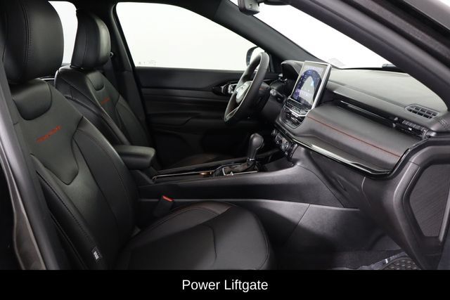 Used 2023 Jeep Compass Trailhawk w/ Trailhawk Elite Group AWD/4WD image 18