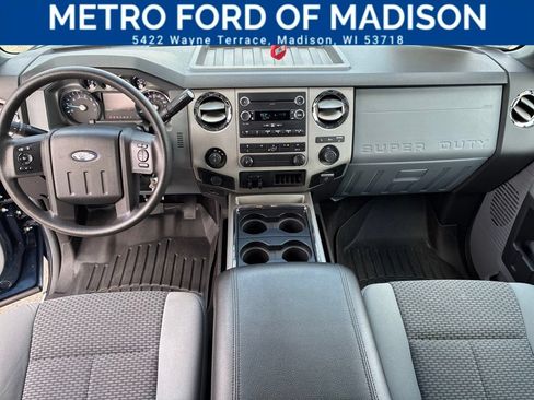 Used 2016 Ford F250 XLT w/ XLT Premium Package AWD/4WD image 19