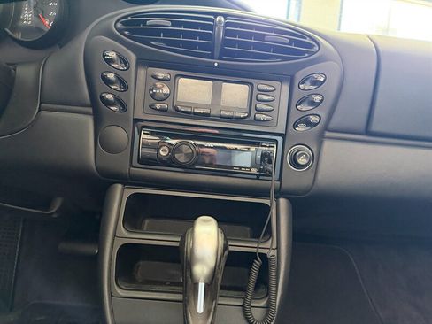 Used 2000 Porsche Boxster RWD image 7