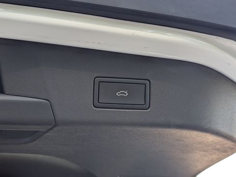 Used 2023 Volkswagen ID.4 S RWD image 20