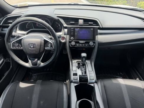 Used 2021 Honda Civic Sport image 9