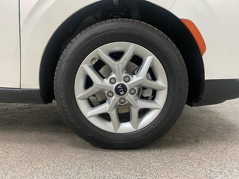 Used 2021 Kia Soul S image 19