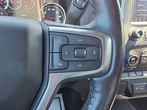 Used 2021 Chevrolet Silverado 1500 LT AWD/4WD image 11