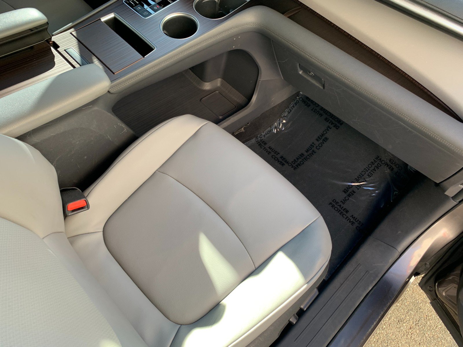 Used 2022 Toyota Sienna XLE AWD/4WD image 39