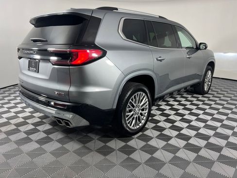 Used 2024 GMC Acadia Denali AWD/4WD image 8