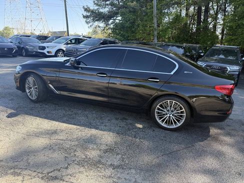 Used 2018 BMW 530e RWD image 9
