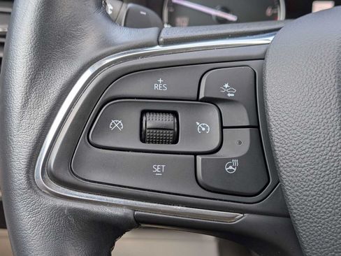 Used 2023 Buick Envision Avenir AWD/4WD image 25